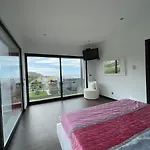 Vivenda Luxuosa Villa
