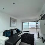 Vivenda Luxuosa