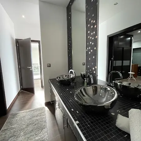 Vivenda Luxuosa Villa