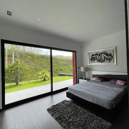 Vivenda Luxuosa Villa