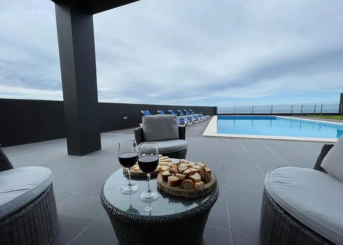 Vivenda Luxuosa Villa *